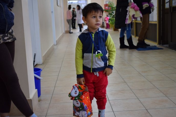 Для маленьких пацієнтів Ужгородської міської дитячої лікарні влаштували свято – 15