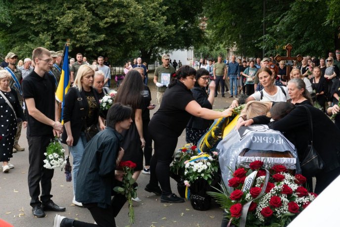 Закарпаття попрощалось із молодим захисником – 06