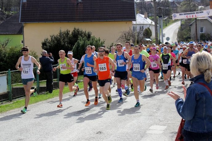 Закарпатські орієнтувальники змагались на Херсонщині та в сусідній Словаччині – 04