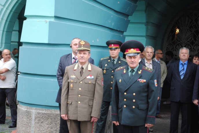 До Мукачева на переговори завітали головні військові України та Угорщини (ФОТОРЕПОРТАЖ) – 05 До Мукачева на переговори завітали головні військові України та Угорщини (ФОТОРЕПОРТАЖ) – 05