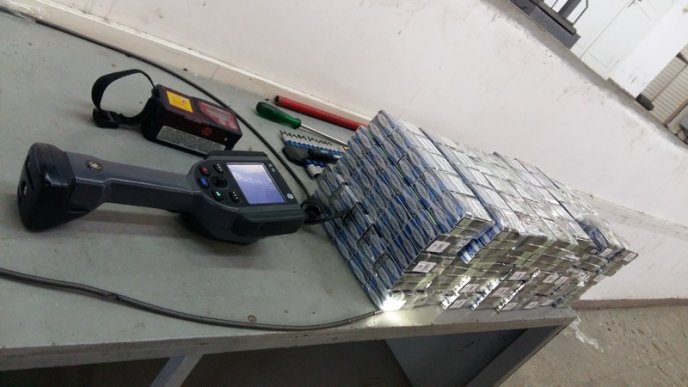 Українець намагався приховано перевезти цигарки, заховавши їх у паливному баку свого авто – 01