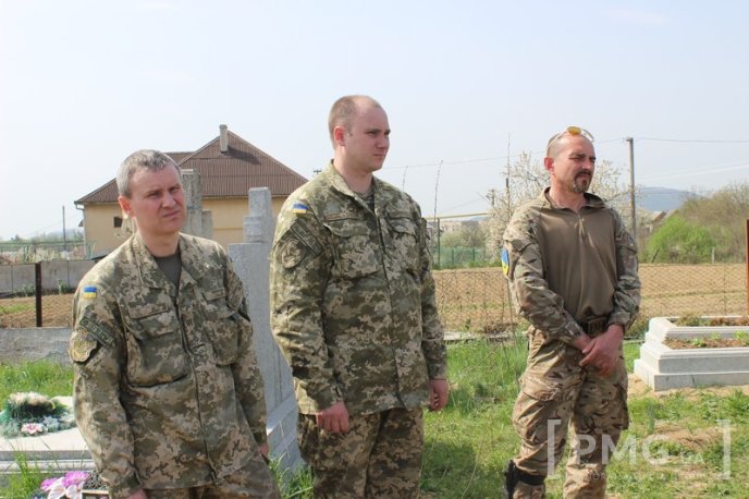 На Мукачівщині освятили пам’ятний знак бійцю АТО Олегу "Скіфу" Сидору – 11