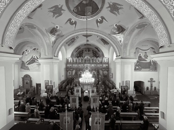 У Мукачеві попрощались з Героєм, який поліг на війні – 03