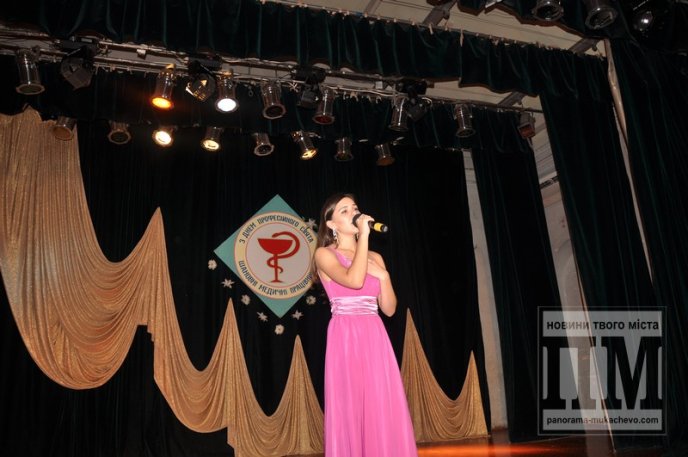 В Мукачеві напередодні професійного свята вітали медиків (ФОТО) – 12