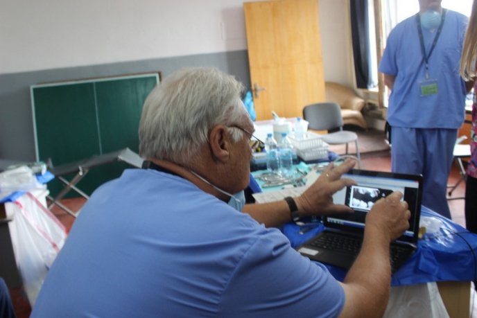 Робити добро – це просто: як лікарі зі США завітали в Мукачево – 13