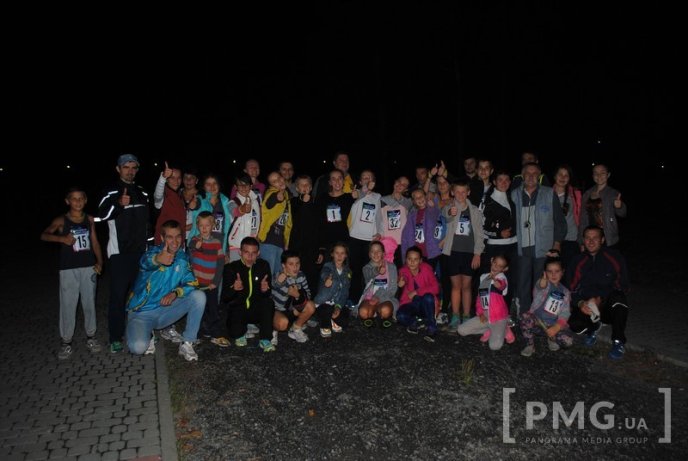 У місті над Латорицею відбувся нічний забіг "Mukachevo Light Run" – 12