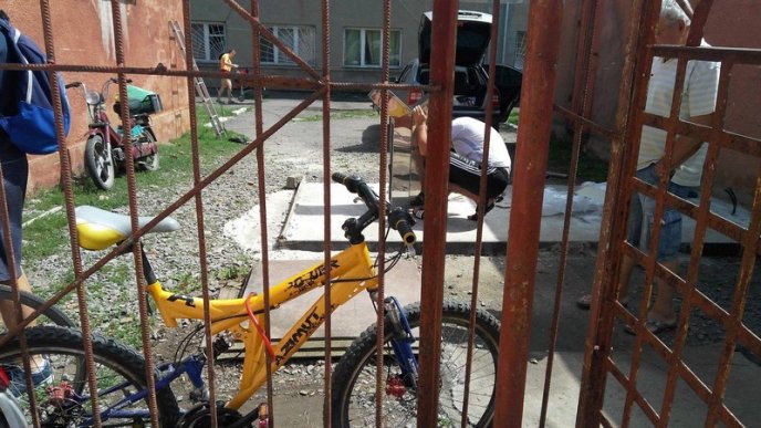 Турнікет, що на вході у басейн ДЮСШ, обійшовся мукачівцям у понад 37 тисяч гривень – 03