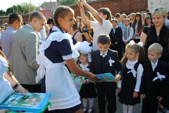 У школах Мукачева пролунав перший дзвоник (ФОТОРЕПОРТАЖ) – 10
