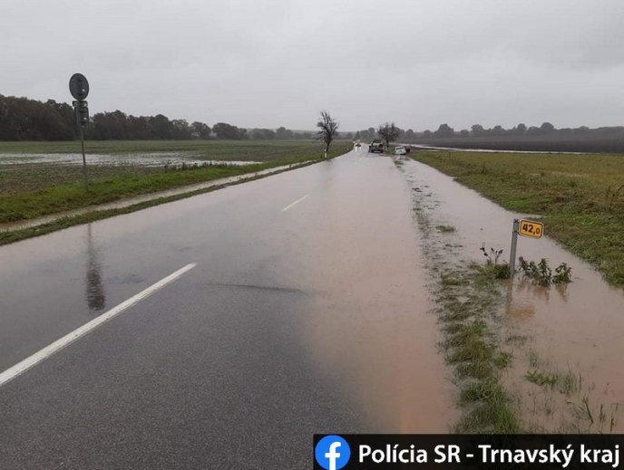 Негода наробила лиха у сусідній Словаччині. Опубліковано фото – 07