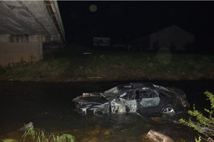 З’явились моторошні фото понівеченого автомобіля, в якому загинув зять нардепа Ланя – 03