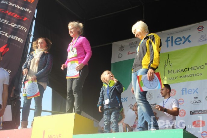 FLEX підтримав перший “Mukachevo Half Marathon” – 12