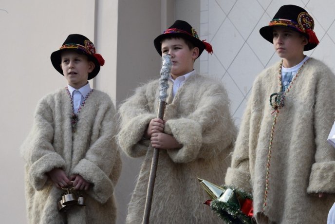На Театральній в Ужгороді влаштували вертепне дійство – 06
