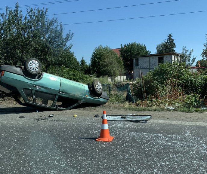 ДТП на в’їзді в Мукачево: авто перекинулось на дах – 01