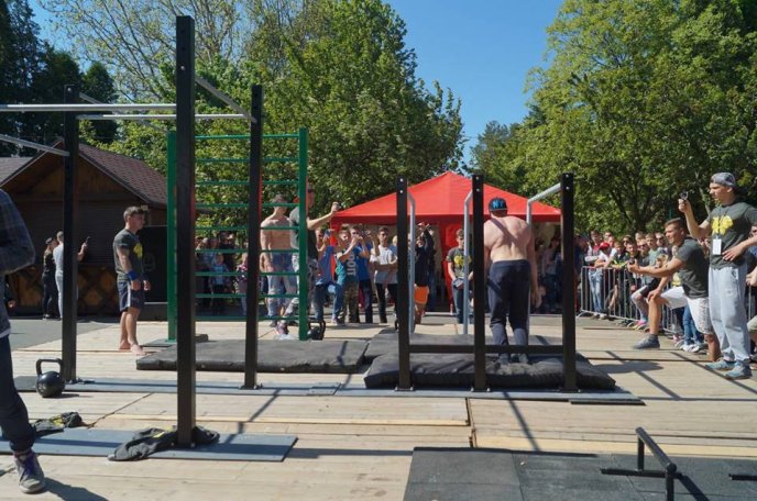 У Мукачеві змагались вуличні атлети – 09