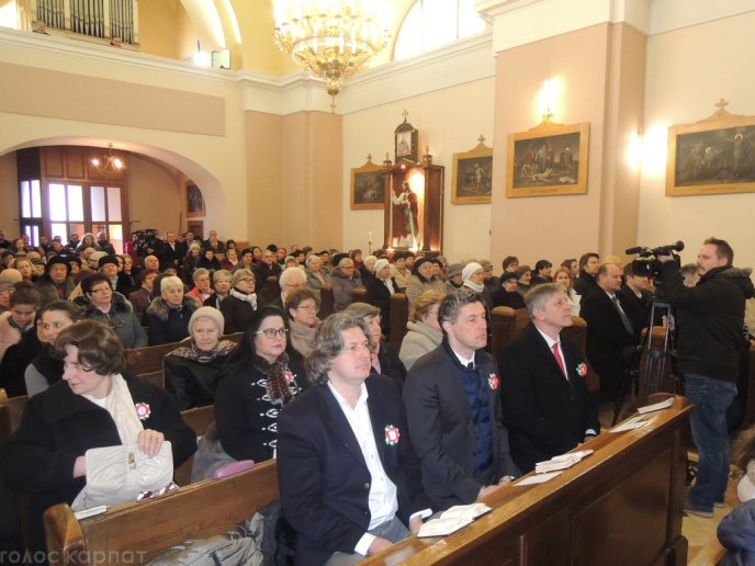 У Рахові урочисто відкрили Угорський дім – 13