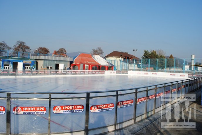 Льодова ковзанка на "Авангарді" вже практично готова (ФОТОРЕПОРТАЖ) – 05 Льодова ковзанка на "Авангарді" вже практично готова (ФОТОРЕПОРТАЖ) – 05