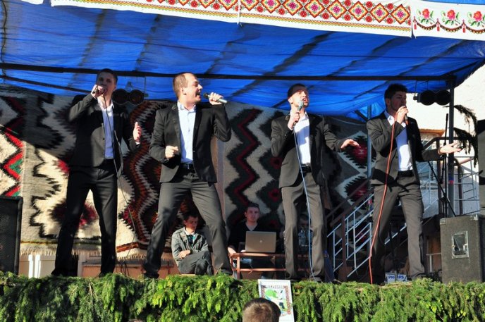 На Рахівщині відзначили свято "Гуцульська паска" – 09