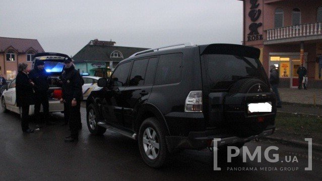 У Мукачеві сталась ДТП за участі дорогої іномарки – 01