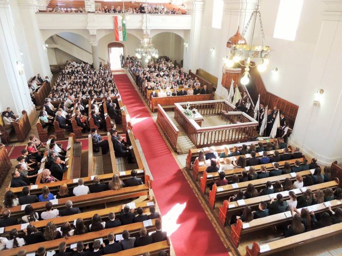 У Берегові урочисто відкрили навчальний рік в реформаторських ліцеях – 08