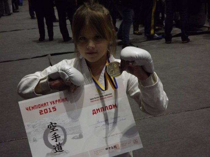 Мукачівські каратисти успішно виступили на останньому турнірі 2015-го року – 04