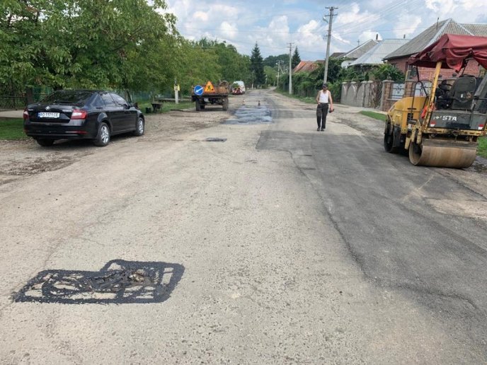 Оприлюднено перелік доріг, які на Закарпатті відремонтують найближчим часом – 02 Оприлюднено перелік доріг, які на Закарпатті відремонтують найближчим часом – 02