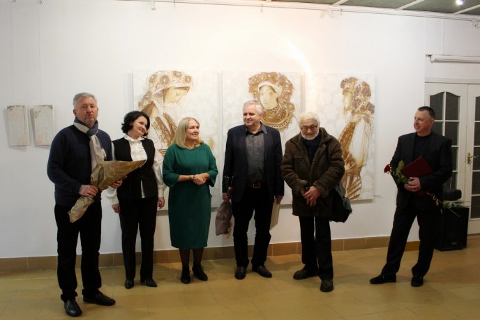 В Ужгороді відкрилась виставка робіт Людмили Корж-Радько "Чотири літа" – 06