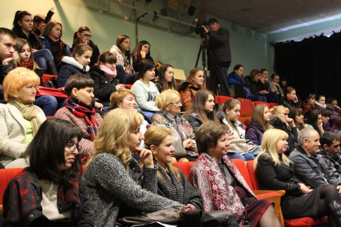 Ужгородські студенти влаштували "Андріївські вечорниці" – 02