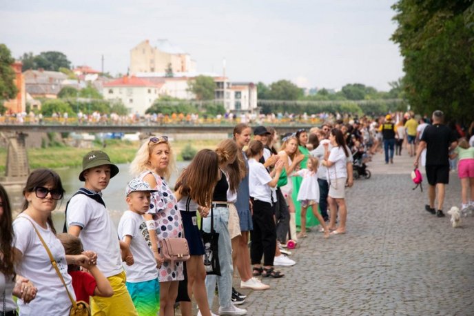 В Ужгороді встановили національний рекорд України: ФОТО – 15