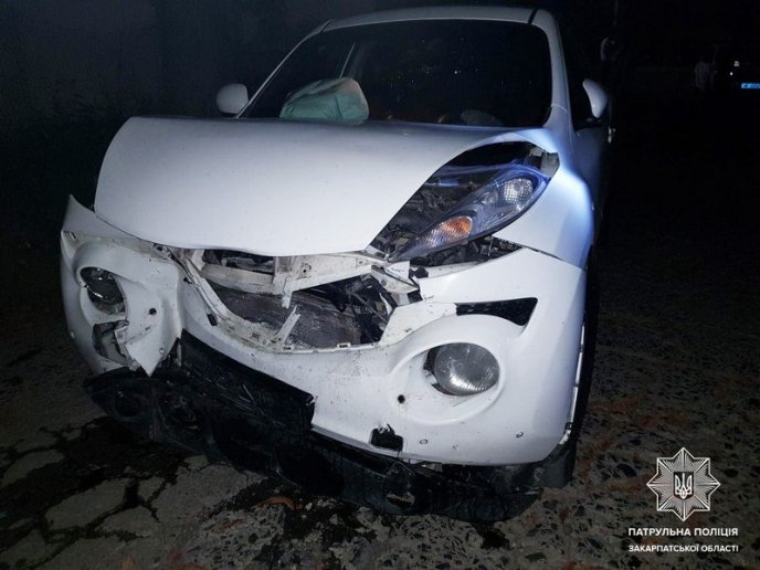 Дуже п’яна жінка вночі скоїла аварію – 01 Дуже п’яна жінка вночі скоїла аварію – 01
