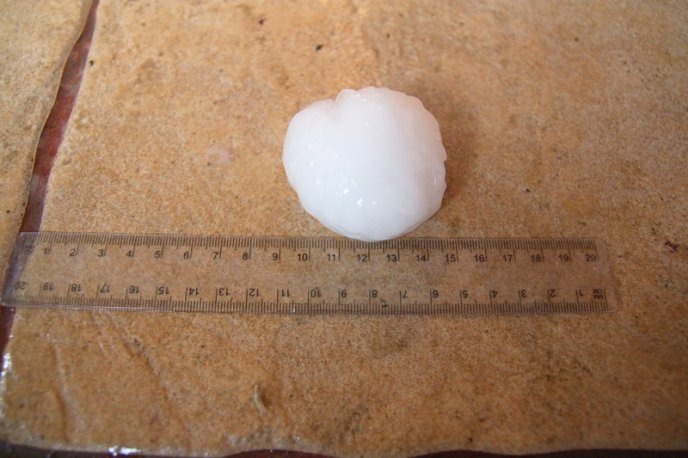 Страшна негода у Королеві: люди шоковані наслідками – 08