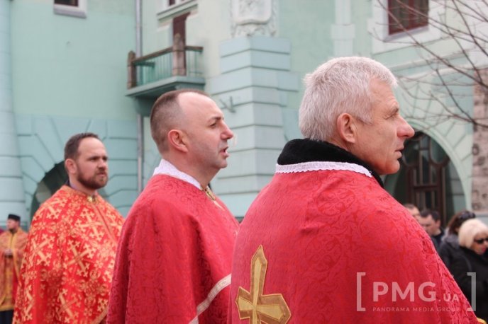 Вулицями Мукачева пройшла Хресна Хода – 17