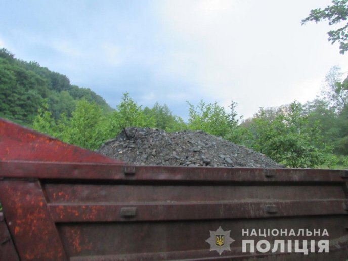 Жителю Іршавщини загрожує до трьох років позбавлення волі – 03