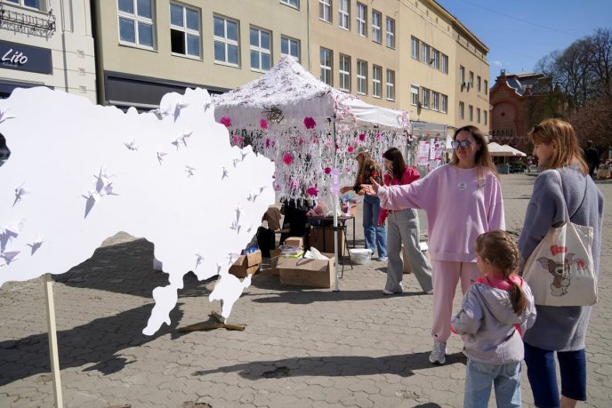 В Ужгороді сьогодні стартував «Сакура Фест» – 03