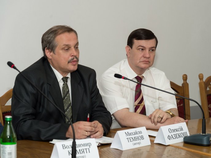 У Мукачеві з ініціативи адвокатів говорили про роль інтелігенції в об’єднанні української держави – 06