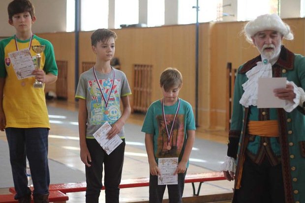 Найменші закарпатські фехтувальники привезли повний комплект нагород зі Словаччини – 10 Найменші закарпатські фехтувальники привезли повний комплект нагород зі Словаччини – 10