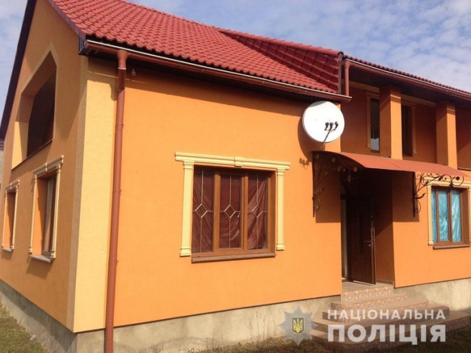 17-річний хлопець обікрав будинки односельців – 02