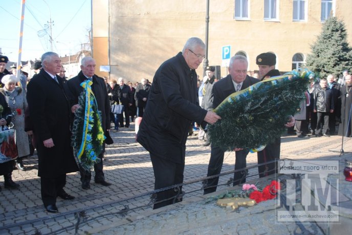 Мукачівці вшанували пам’ять загиблих воїнів-інтернаціоналістів (ФОТОРЕПОРТАЖ) – 25