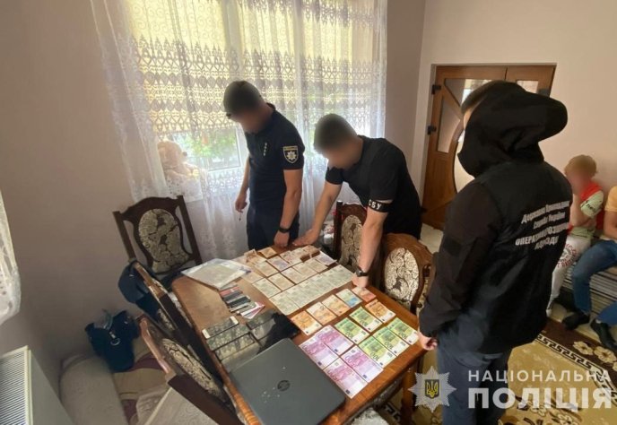 Послуги коштували від 7 до 9 тисяч доларів: у поліції розповіли, що накоїла 34-річна закарпатка – 01