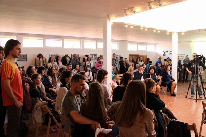 В Ужгороді відкрили великодню виставку "Світ писанки" – 06