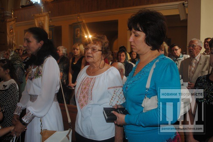 Греко-католики Мукачева відзначають свято Успіння Пресвятої Богородиці (ФОТО) – 03 Греко-католики Мукачева відзначають свято Успіння Пресвятої Богородиці (ФОТО) – 03