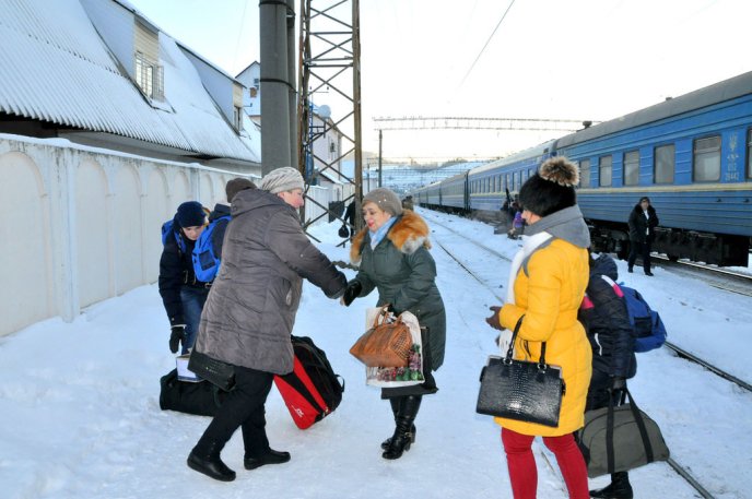 На Закарпаття для зимового відпочинку приїхали діти з прифронтової Луганщини – 02 На Закарпаття для зимового відпочинку приїхали діти з прифронтової Луганщини – 02