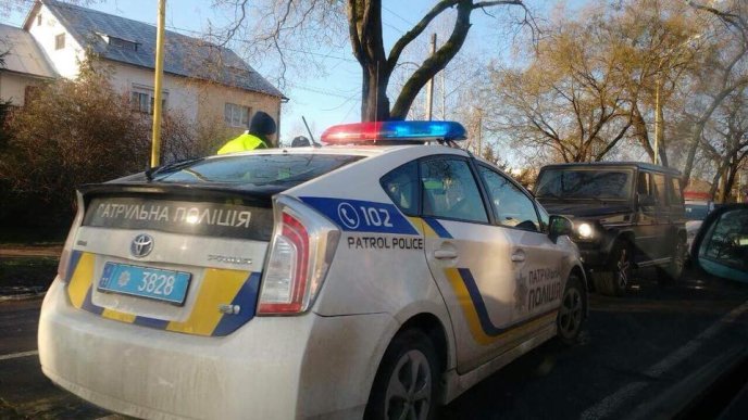 В Ужгороді серед дня викрали людину, – соцмережі – 02