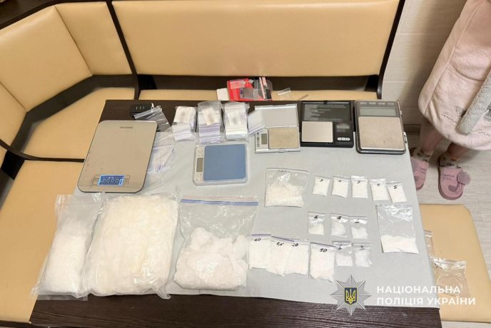 В області ліквідували міжнародний канал оптового постачання наркотиків – 03