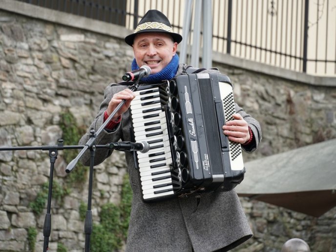 В обласному центрі триває "Медовуха Фест" – 09