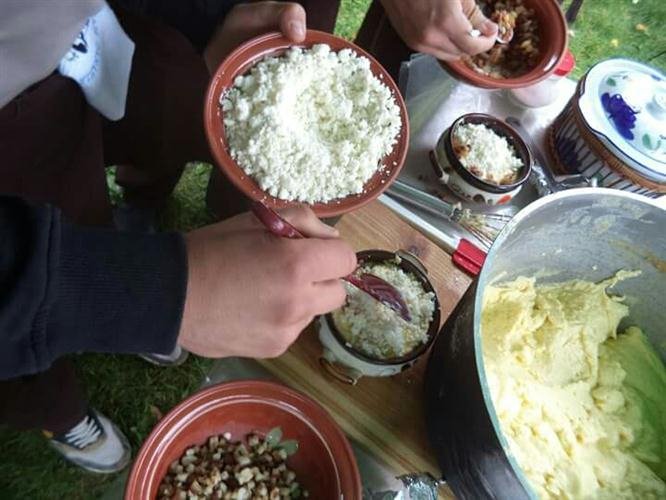 Студенти змагалися у майстерності приготування баношу – 01