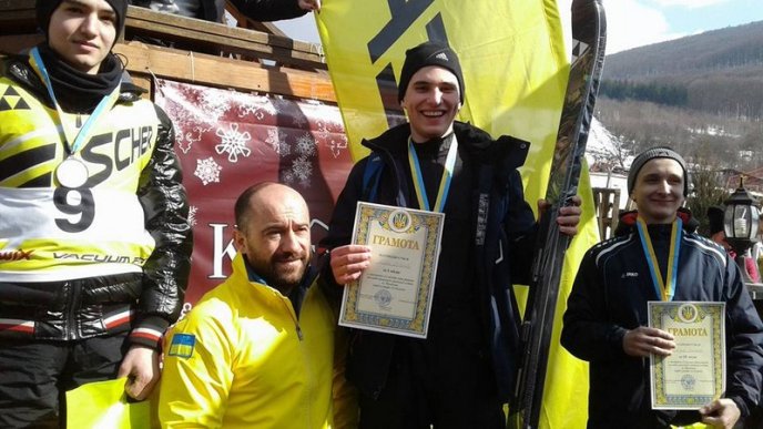 Між школярами Мукачева відбулись змагання зі сламому – 02