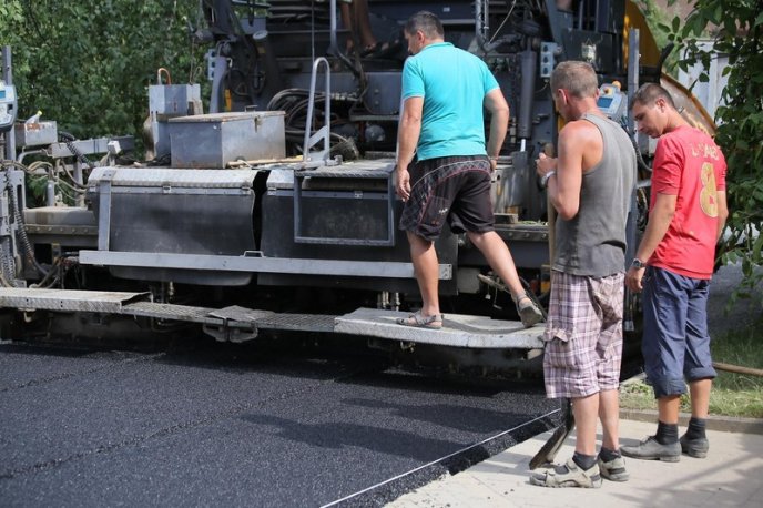 У Мукачеві заасфальтували дві вулиці – 11