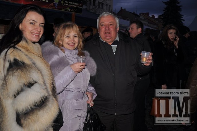 Цьогоріч “Червене вино” в першу чергу нагадує фестиваль шашлику, а вже потім вина – турист із Німеччини (ФОТОРЕПОРТАЖ) – 31