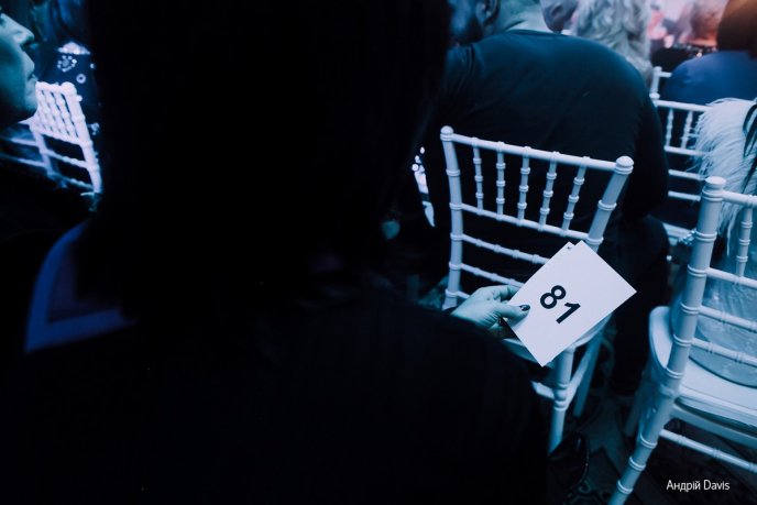 Мода заради життя: на Закарпатті відбувся ІІІ-й благодійний показ мод дизайнерки Роксолани Новак – 158