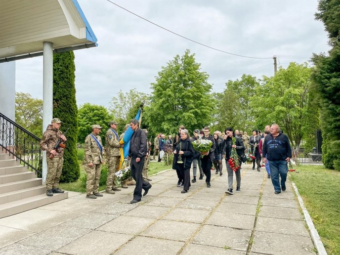 Мукачево попрощалося з полеглим Героєм – 01